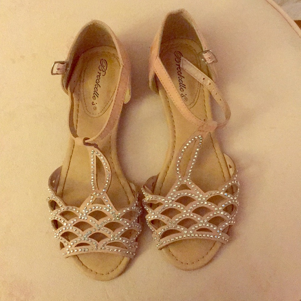 Peach sandals with rhinestones